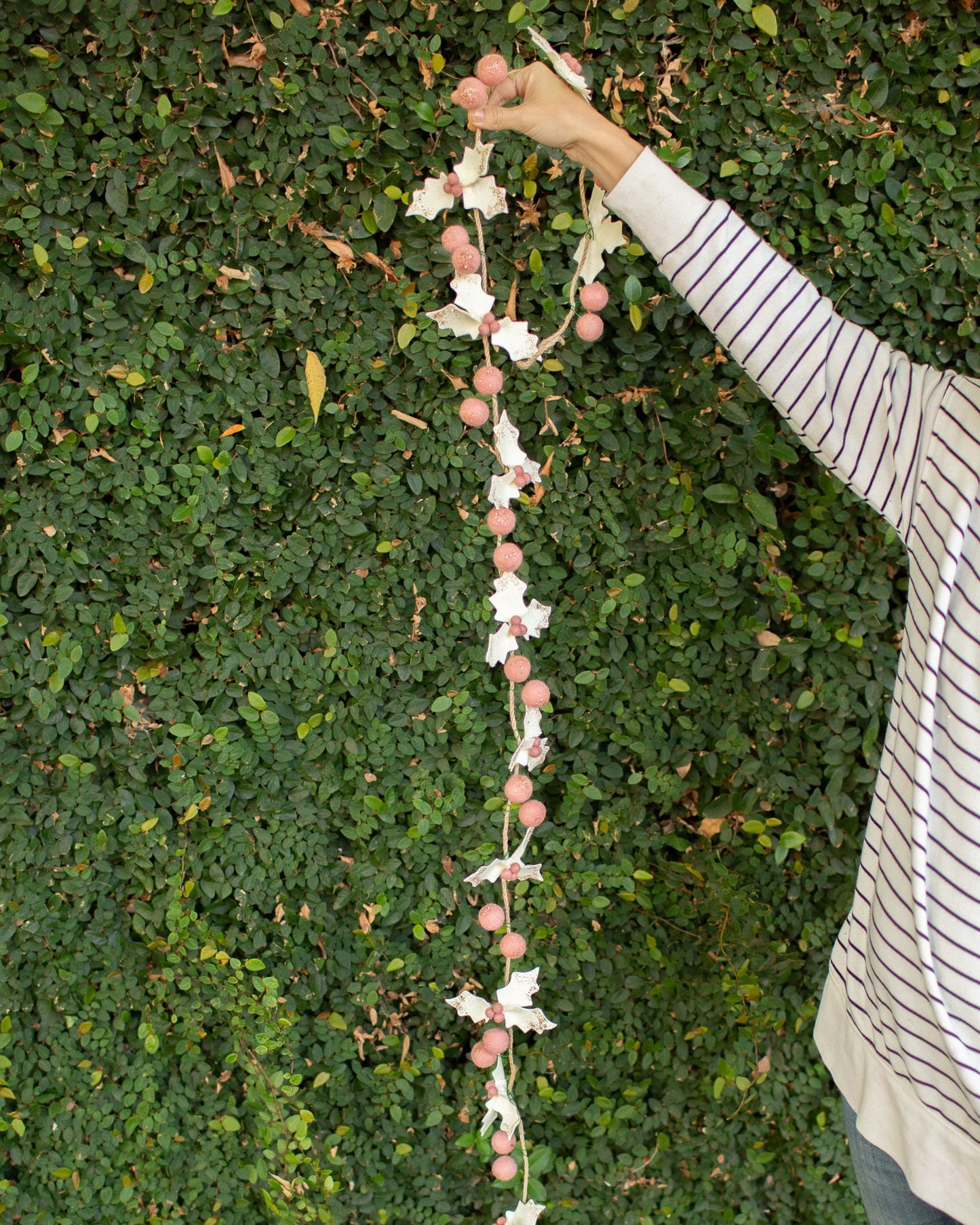 Ivory Holly Garland
