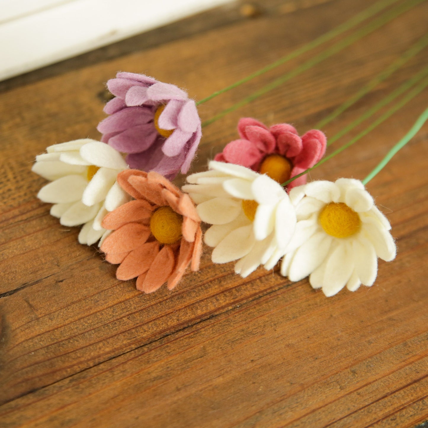 Marguerite Daisy Felt Flower Stem