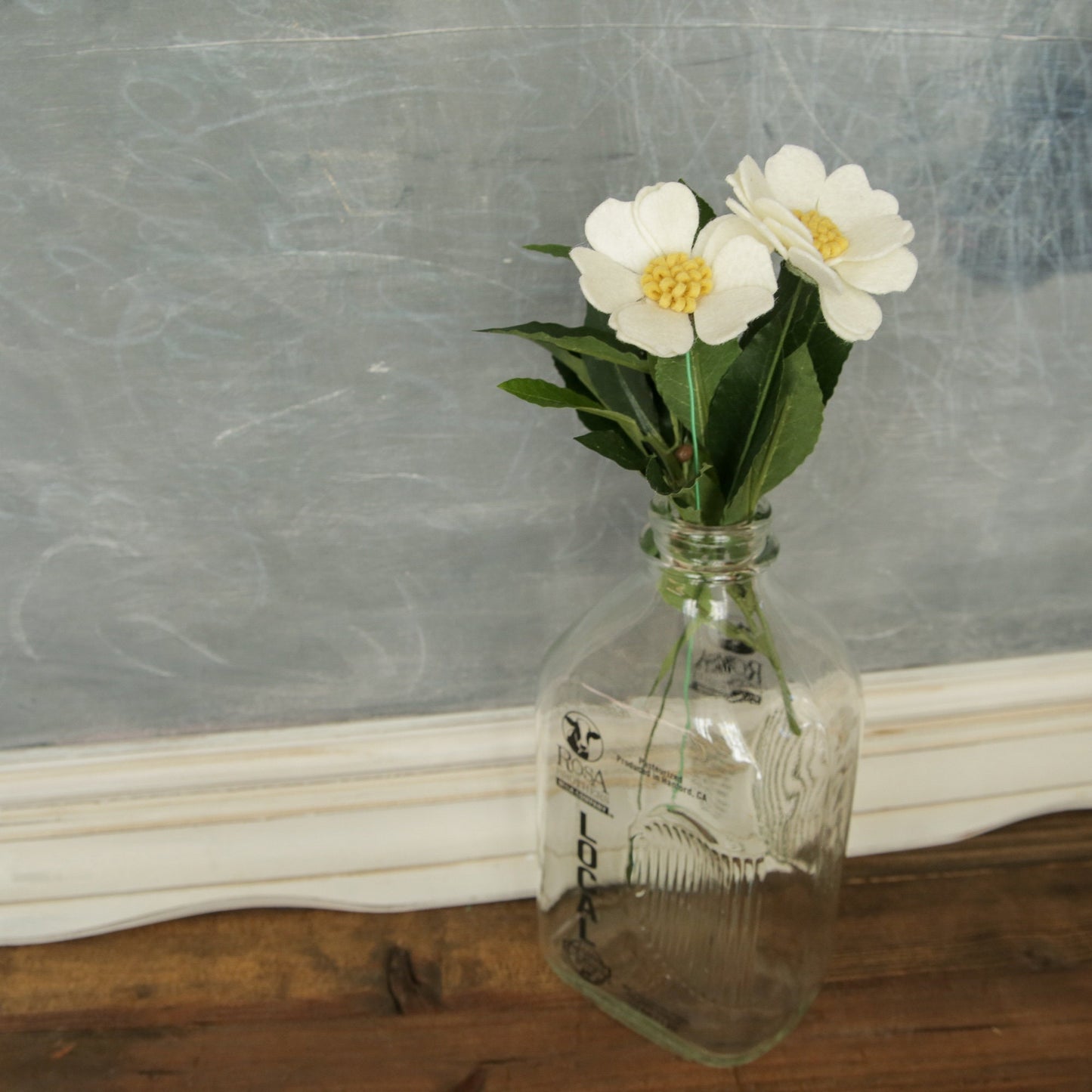 Cosmos Daisy Felt Flower Stem