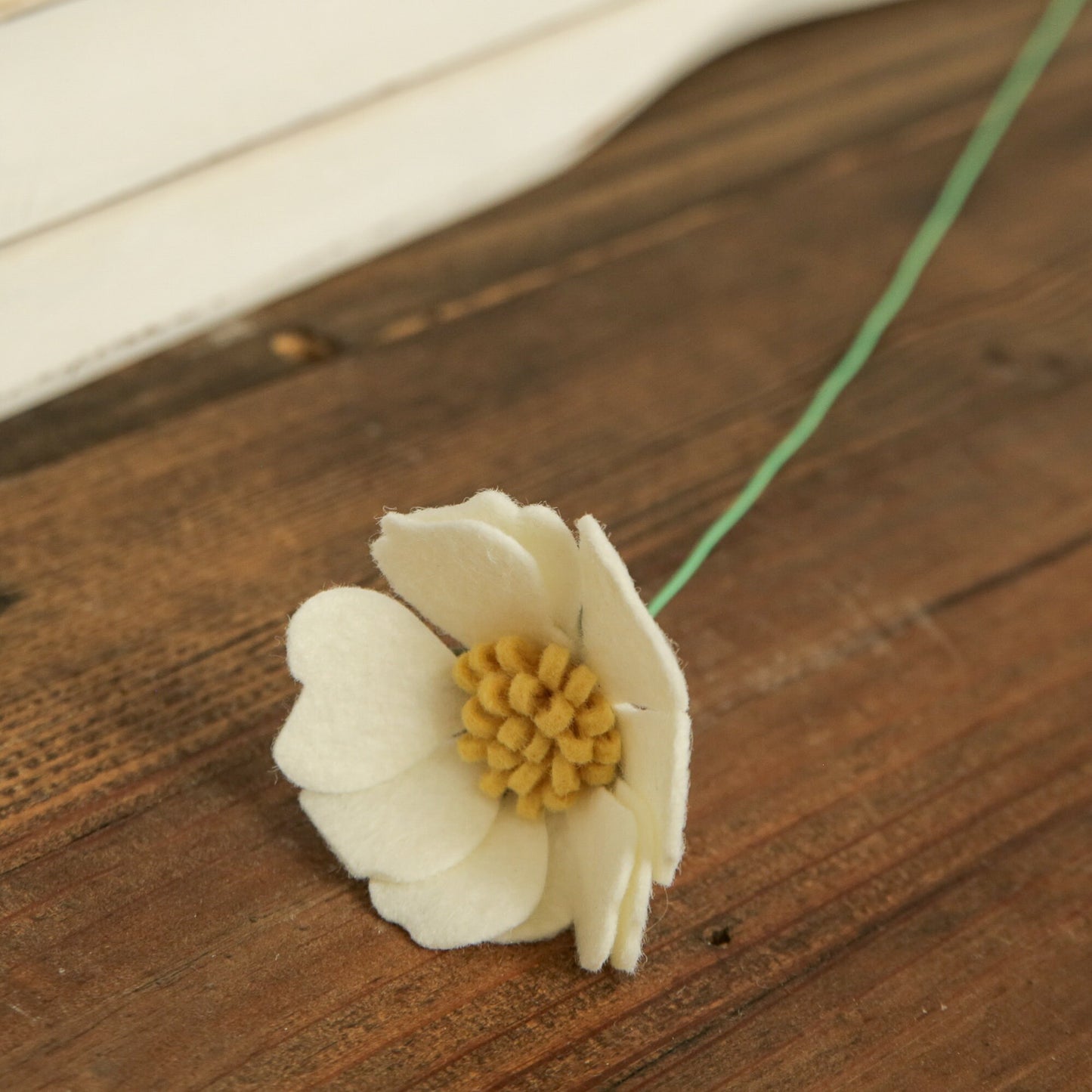 Cosmos Daisy Felt Flower Stem