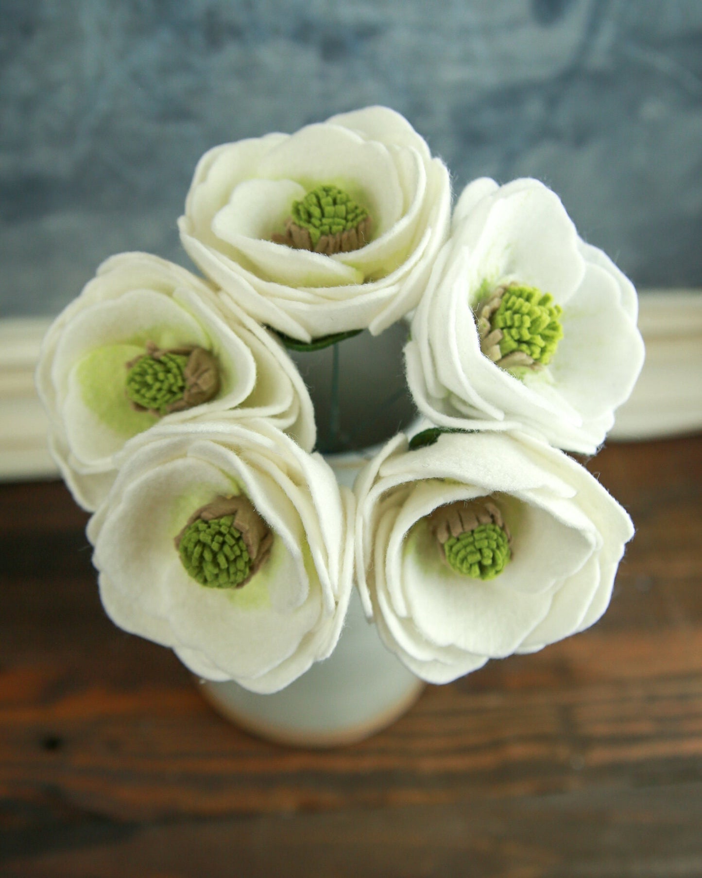 Simple Magnolia Felt Flower Stem
