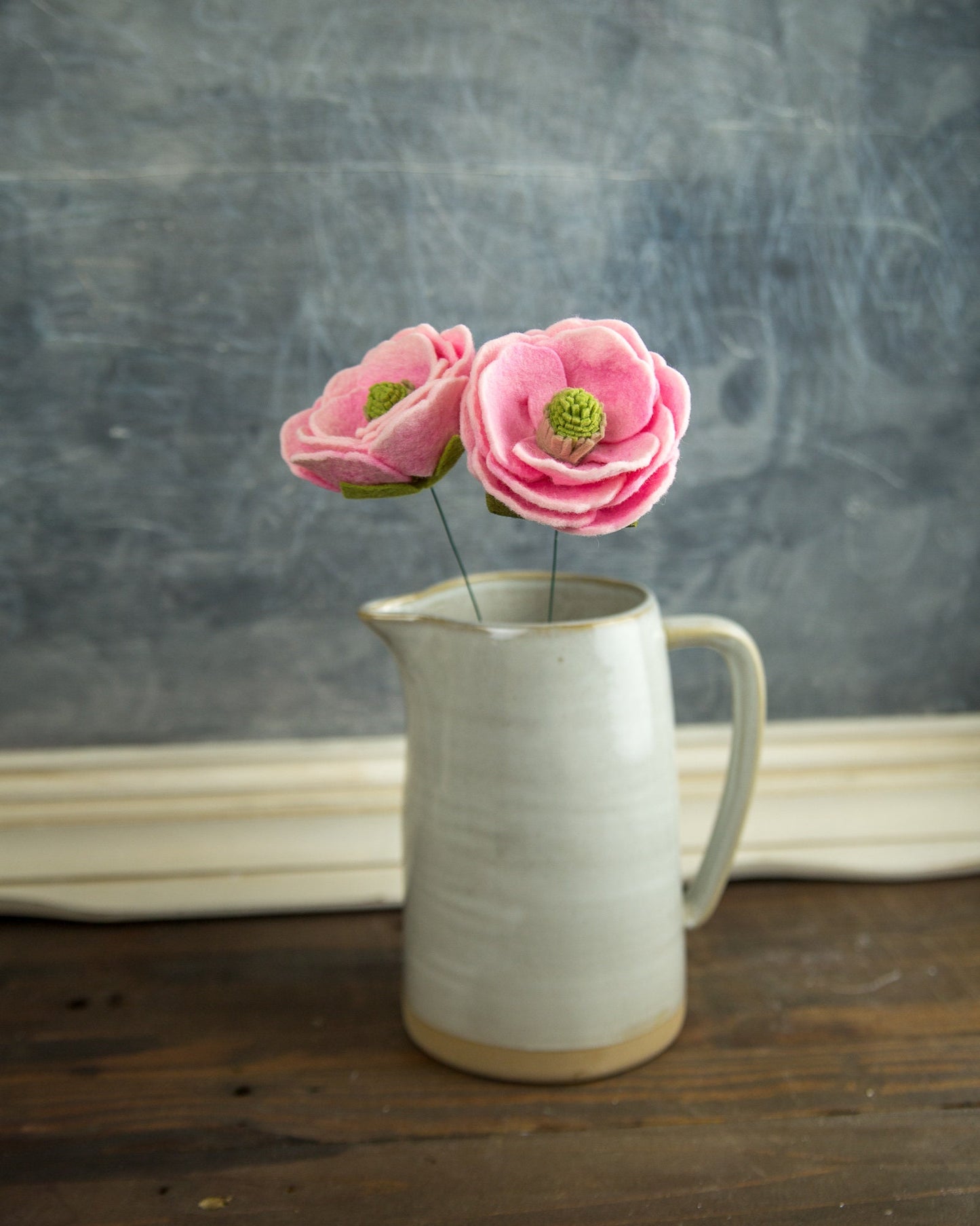 Simple Magnolia Felt Flower Stem