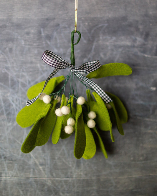 Mistletoe Felt Flower Stem